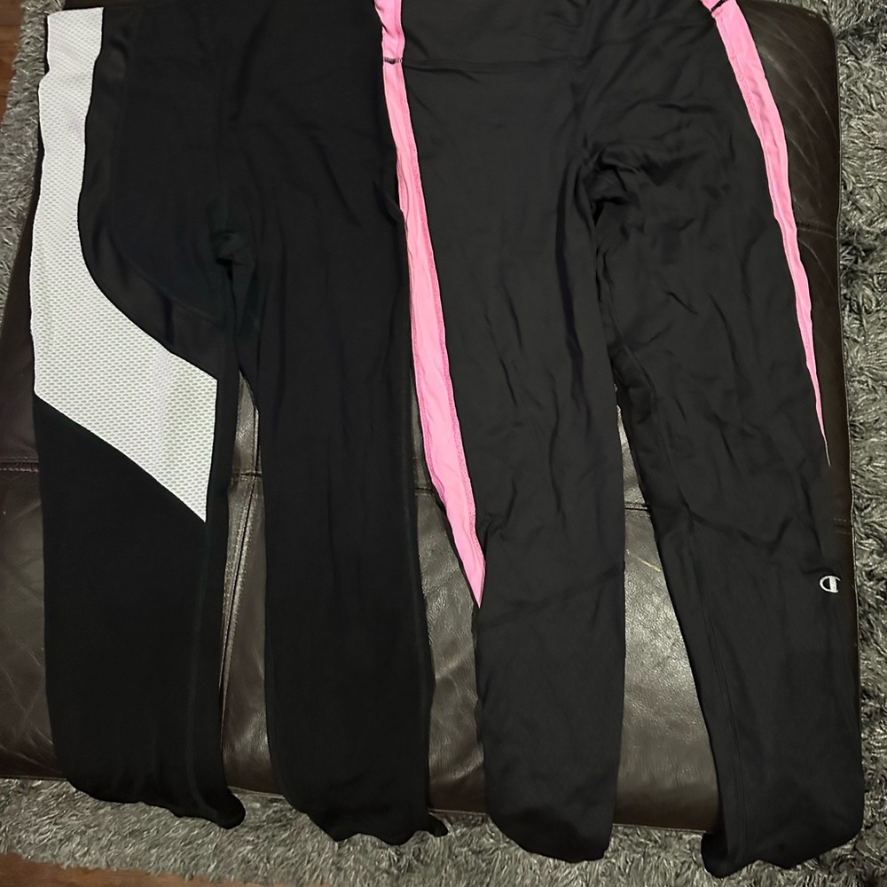 2 sports leggings